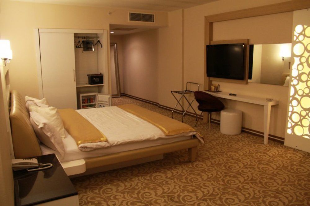 Ozpark Hotel